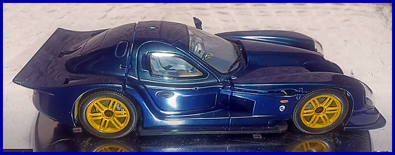 Panoz esperante l