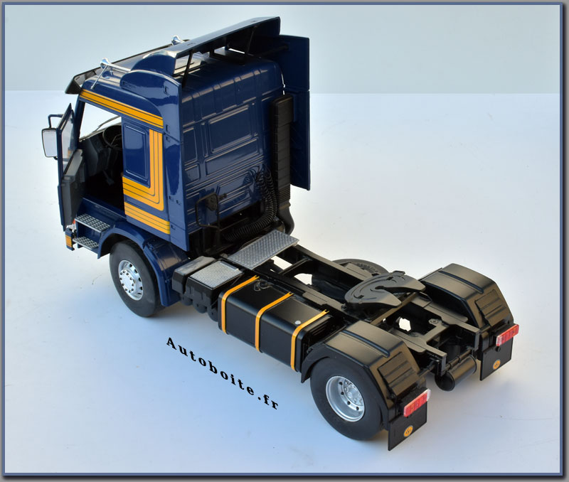 Scania MCG 1/18 ar haut ouv