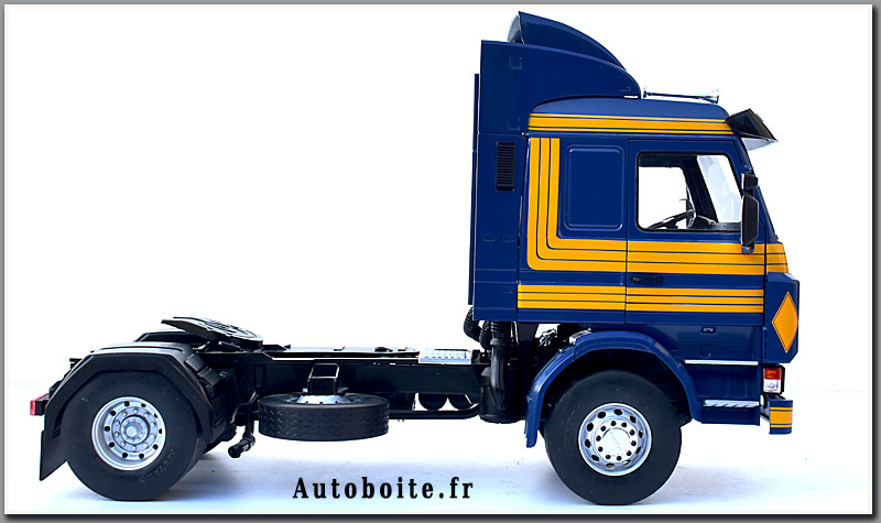 Scania MCG 1/18 latéral