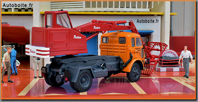  Saviem Altaya Saviem  avec grue Pocclain 1/43 ar