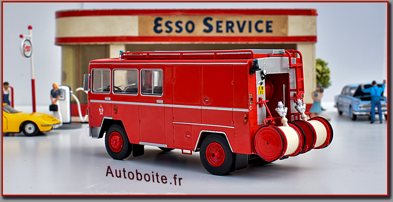 Saviem SM7 Pompiers au 1/43 ème de Altaya ar2