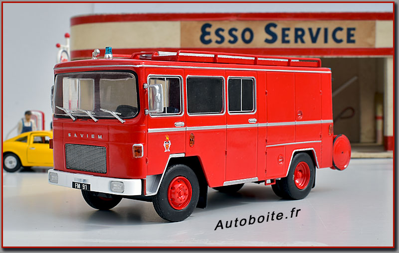 Saviem SM7 Pompiers au 1/43 ème de Altaya g