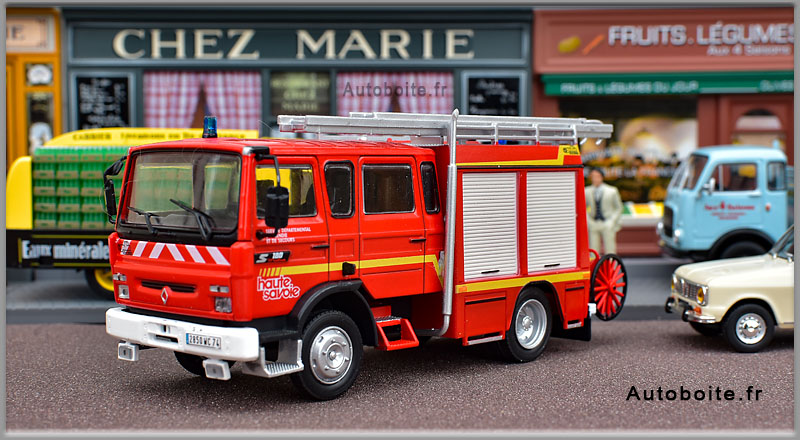 Renault S180 Pompiers de Haute Savoie au 1/43  hachette g