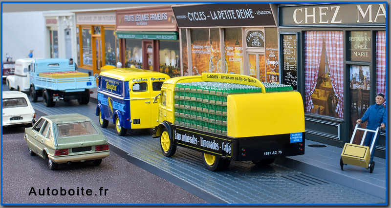 Peugeot D3A cycles Peugeot avec diorama 1/43 Altaya rue