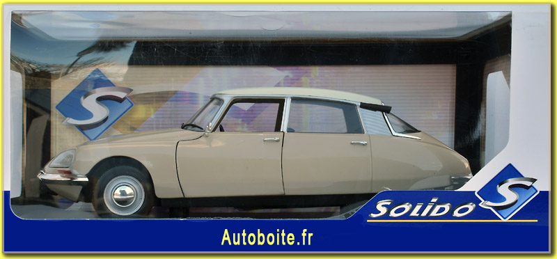 Citroën D Spécial beige 1972
au 1/18 ème boite