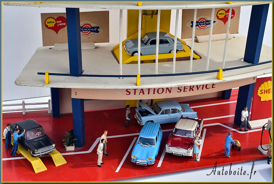 Station service Shelll de&nbsp;marque MGF d&eacute;tail