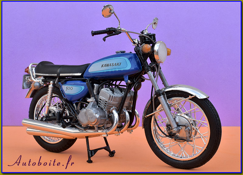 Kawasaki 500 mack 3 1971 1/12 r&eacute;f&eacute;rence 21735 de Husegawa
