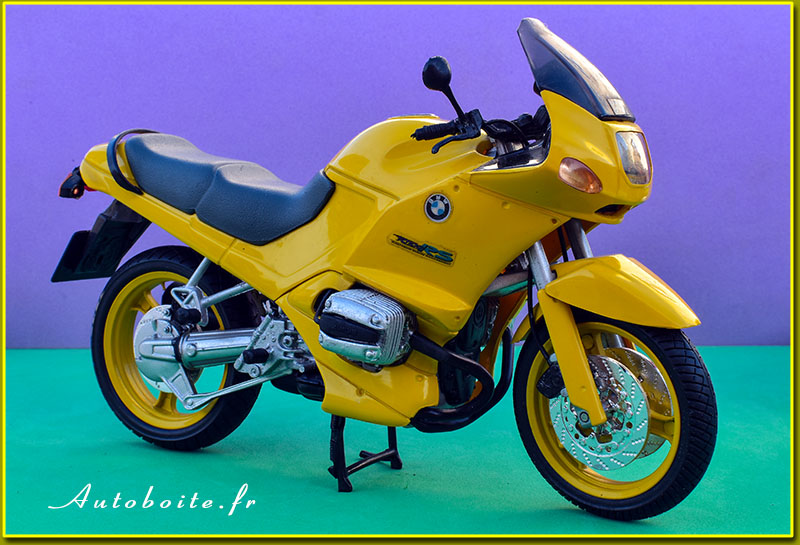 Revell 1/12 BMW 1100 RS Jaune r&eacute;f&eacute;rence 08875