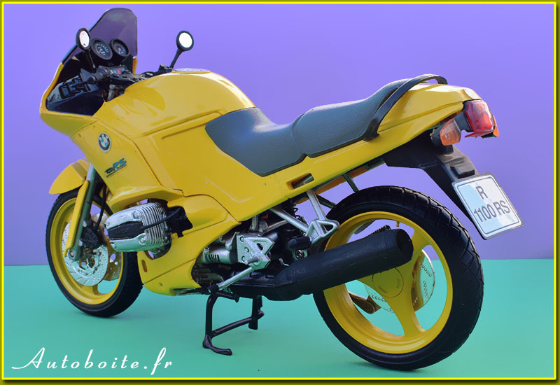 Revell 1/12 BMW 1100 RS Jaune r&eacute;f&eacute;rence 08875 ar 