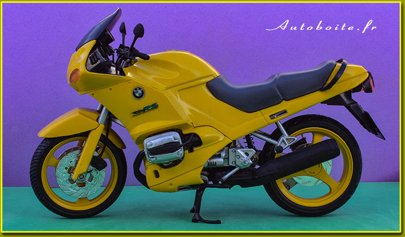 Revell 1/12 BMW 1100 RS Jaune r&eacute;f&eacute;rence 08875 l