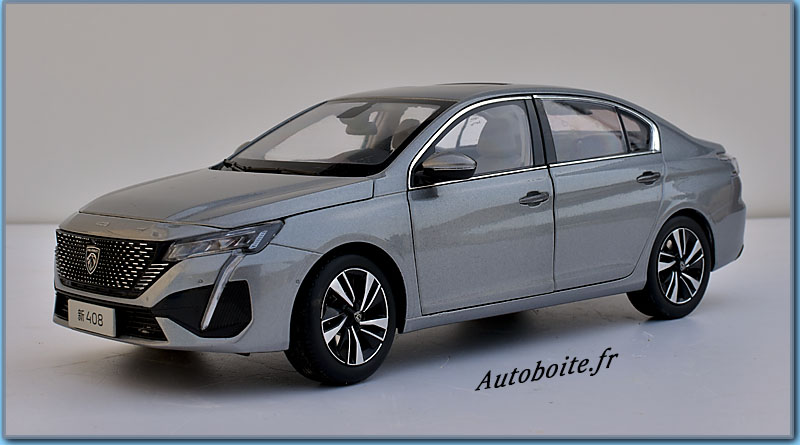 408 Peugeot 1/18 Paudi  avant gauche