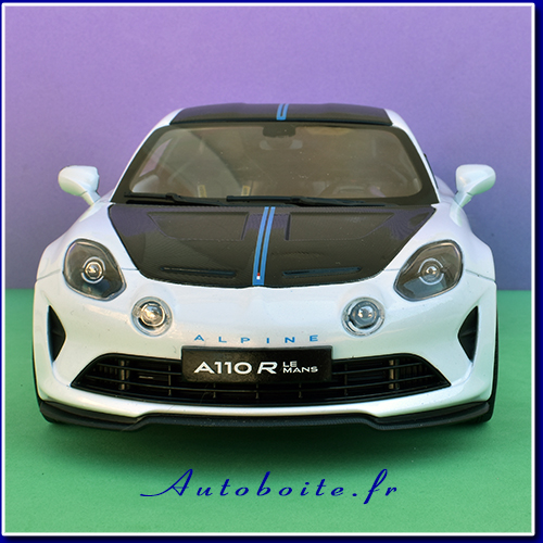 Renault Alpine A110 R Le Mans 2023 1/18 de Norev au 1/18 référence 185435